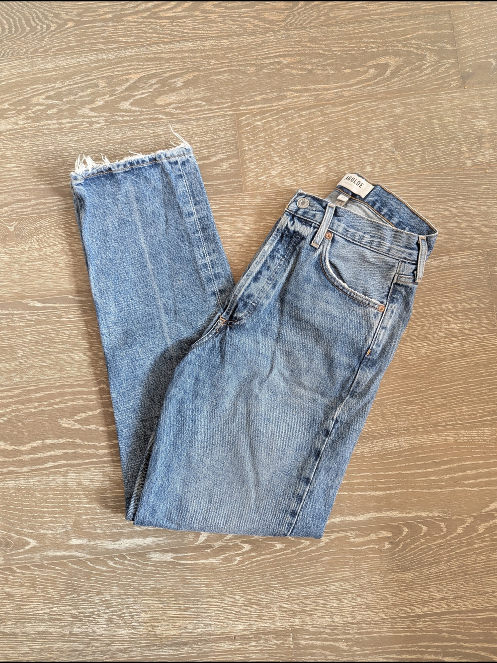 AGOLDE 90’s Jean in a medium blue wash